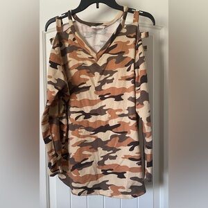 Camouflage Cold Shoulder Top (M)